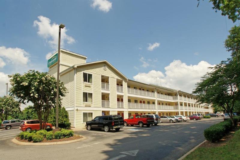 Hometowne Studios By Red Roof Nashville - Airport/Briley Pkwy Ngoại thất bức ảnh