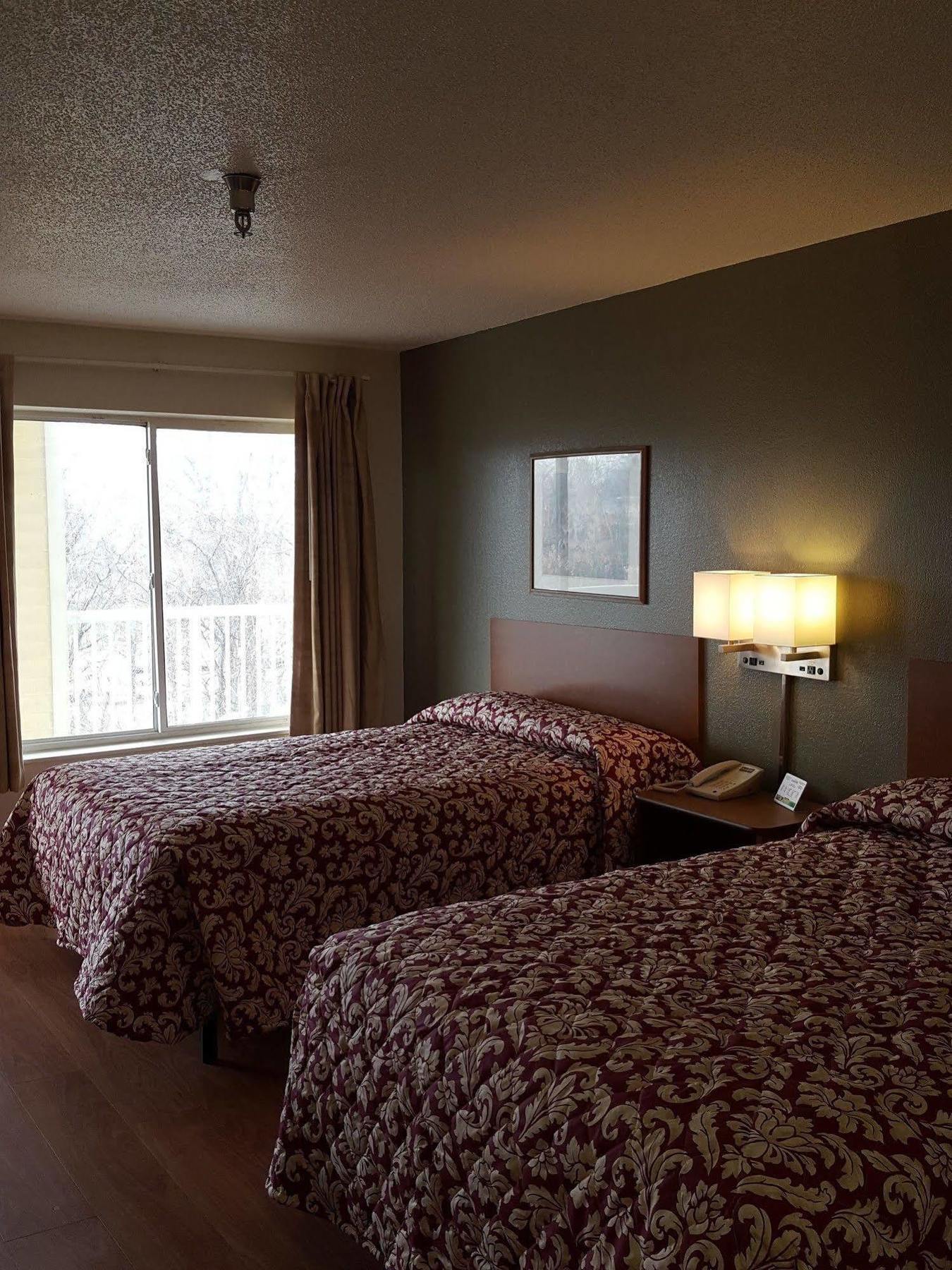 Hometowne Studios By Red Roof Nashville - Airport/Briley Pkwy Ngoại thất bức ảnh